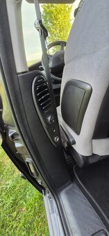 Peugeot 807 2.0HDi r.v.2008 6q manuál - 12