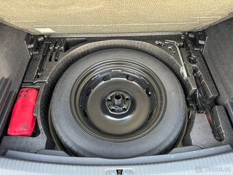 VW Tiguan 2.0TDI DSG ACC LANE SIDE AMBIENT 46t - 12