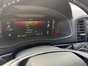 ŠKODA KAROQ 2 tdi Sportline 4X4 M.r2023 Matrix Kamera Bufik - 12
