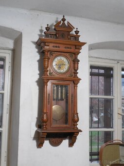 Hodiny pendlovky čtvrťové Gustav Becker - 12