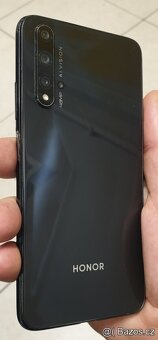 HONOR 20 4G 6/128GB + 256GB SDXC + EXTRA BALENÍ - 12