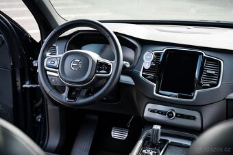 Volvo XC90 B6 - 221 KW // R-Design, AWD, benzín, kůže - 12