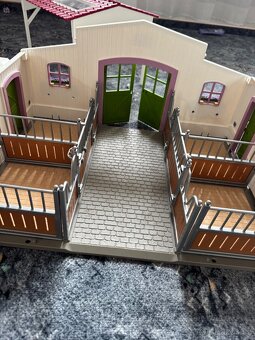 Schleich - 12