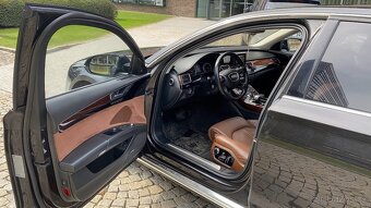 Audi A8 4.2TDi V8 Quattro - 12