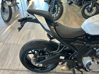 CF Moto NK 675 2025 - 12