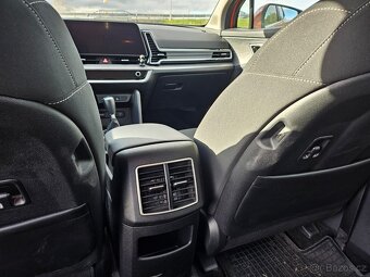 KIA SPORTAGE 1.6 T-GDI (150 k) r.v. 2022, 1. MAJITEL - 12