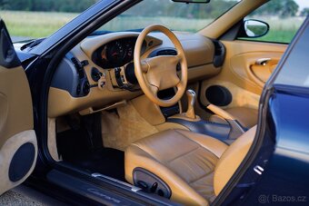 Porsche 911 996 Carrera 2 - 12