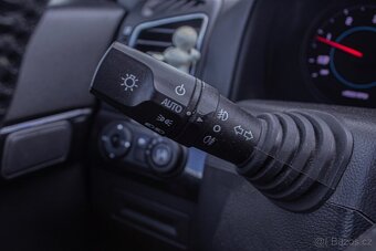 Chevrolet Captiva - 12