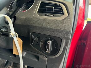 Veškeré ND Volkswagen Golf VII Sportsvan 2.0 TDI 2015 - 12