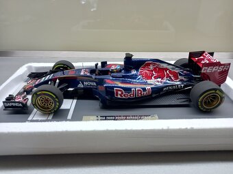 F1 TORO ROSSO STR10 AUSTRÁLIE 2015 MAX VERSTAPPEN 1:18 - 12