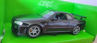 Modely aut 1/24 - NISSAN (Whitebox, Welly) - 12