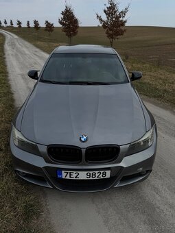 BMW E90 325i LCI - 12