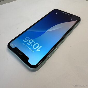 iPhone 11 64GB, zelený, nefunkční FaceID (rok záruka) - 12