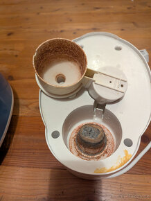 Parni (tepla para) zvlhcovac DeLonghi - 12