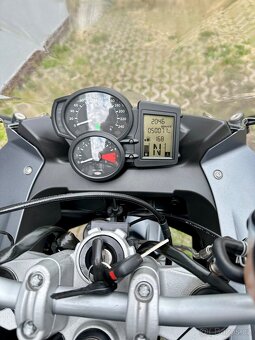 BMW f 800 st - 12