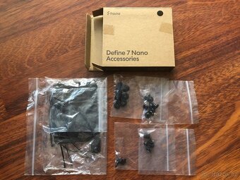 Fractal Design Define 7 Nano Black TG Light Tint - 12