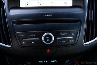 Ford Focus Kombi 1.5 EcoBoost ST Line - 12