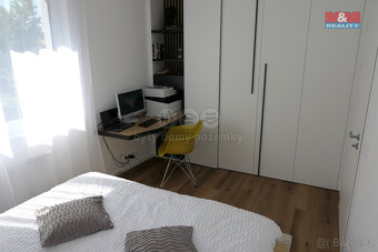 Pronájem bytu 2+kk, 52 m², Praha, ul. Milánská - 12