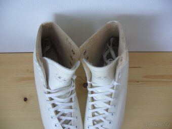 Brusle BOTAS 43 / 28 cm a 41 / 27 cm - 12