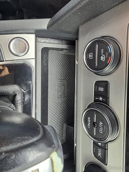 VW passat 2015 2.0 TDi DSG masáž, Webasto - 12
