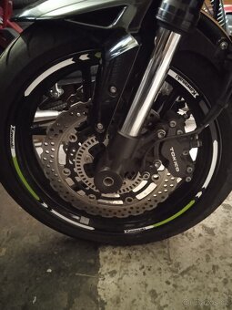 Kawasaki Versys 1000 - 12