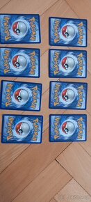 Pokemon karty - 12
