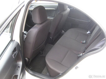 MITSUBISHI LANCER 1.6 MIVEC 1.MAJ,SERVISKA,TAŽNÉ - 12