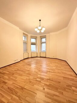 Pronájem bytu 2+kk 56 m² - 12