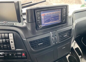 IVECO TRAKKER 450 8x4 - třístranný sklápěč + Bordmatik - 12