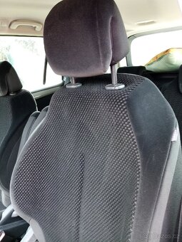 Citroen C4 grand Picasso D - 12