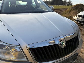 Náhradní díly - ŠKODA OCTAVIA II 2.0 TDI 81 Kw CFHF - 12