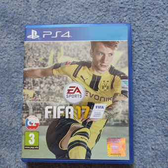 Hry na PS4 a PS3 - 12