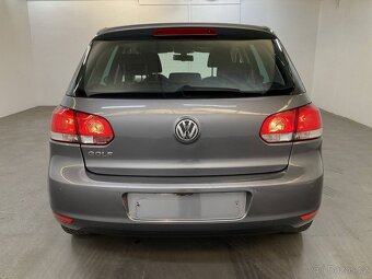 Volkswagen Golf 6 VI 1.4 Mpi 59 KW r.9/2011 145tkm TOP STAV - 12