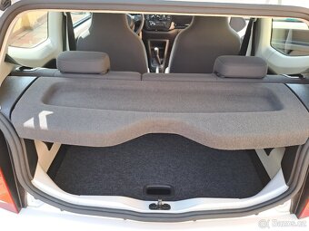 Volkswagen UP Velmi pěkný - 12
