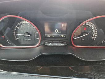 Peugeot 2008 1.2PT 110 GTline EAT6 - 12