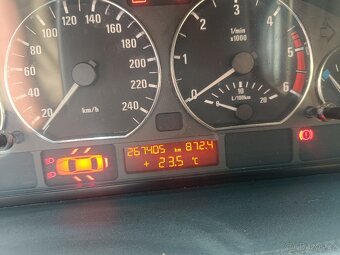 BMW E46 320d 110kw rv.2001 - 12
