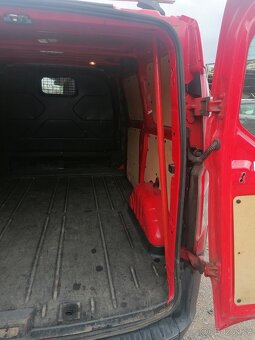 Ford Transit custom 2.2 74 kw 1/2016 - 12