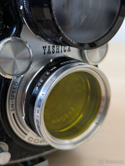 Yashica D vzácný model + přísušenství - 12