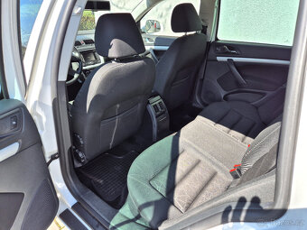 Škoda Octavia 1,2 TSI Family Navi Xenon Combi --PRODÁNO-- - 12