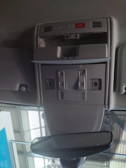 Volkswagen Taigo - 12