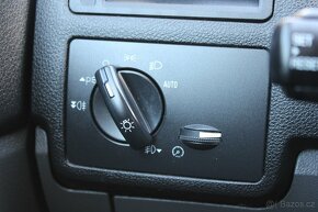 FORD KUGA 2,0 TDCI A/T,4X4,DPH,TITANIUM,2011 - 12