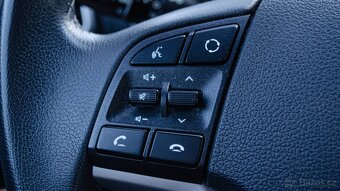 Hyundai Tucson 1.6 CRDi MildHybrid - 12