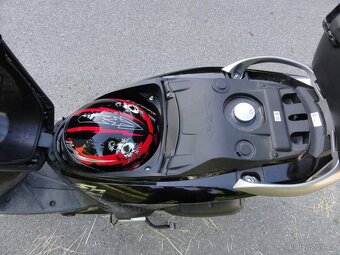 Honda Sh 150,najeto pouze 6 850 km, TOP STAV, STK do 05/2029 - 12