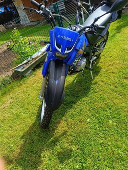 Yamaha XT 125 r - 12