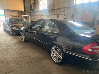 Mercedes Benz E W 211 E 500, 4Matic - 12