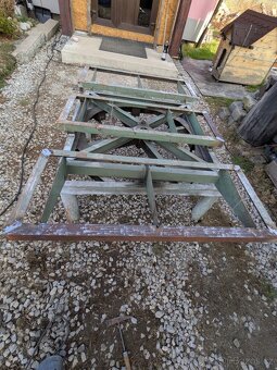 Stůl na řezání kamene otočný - 12