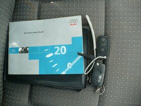 Audi A2 1.4 i Panorama - 12
