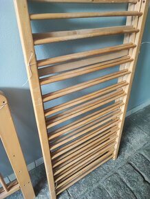 Prodám dětskou postýlku 120x60 s matrací s kokosovým vláknem - 12
