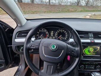 Škoda Superb 2 combi  3,6 i 4x4  DSG, 191KW,kůze, navi - 12