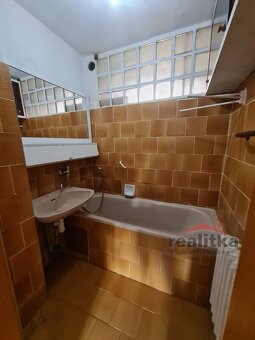 Prodej rodinného domu na Továrním okruhu, Hradec nad Moravic - 12